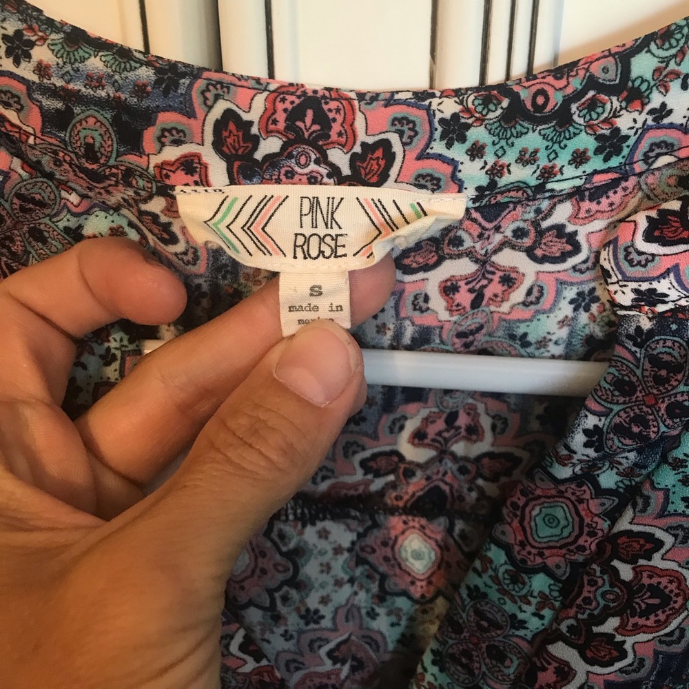 Blouse - Picture 2 of 2